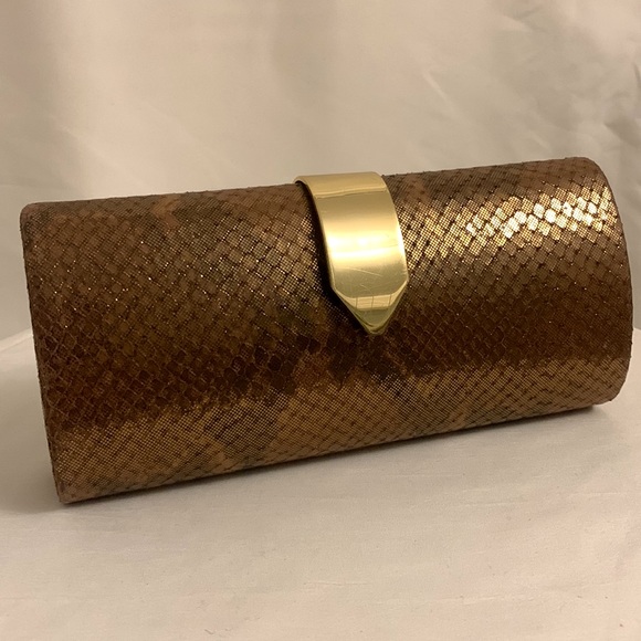 Banana republic - Picture 2 of 2